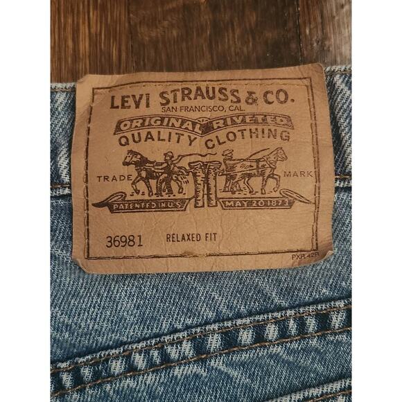 Levi Strauss & Co. Shorts Women's Sz 10 36981 Relaxed Fit Orange Tab 1996 VTG - Picture 3 of 6
